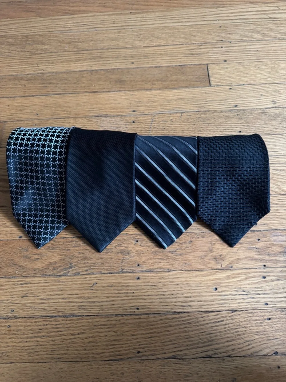 Dkny men’s black